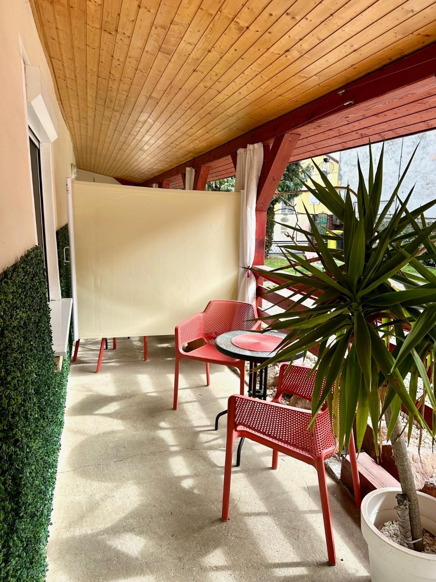 Do-Ti Apartmanhaz バラトンレッレ エクステリア 写真
